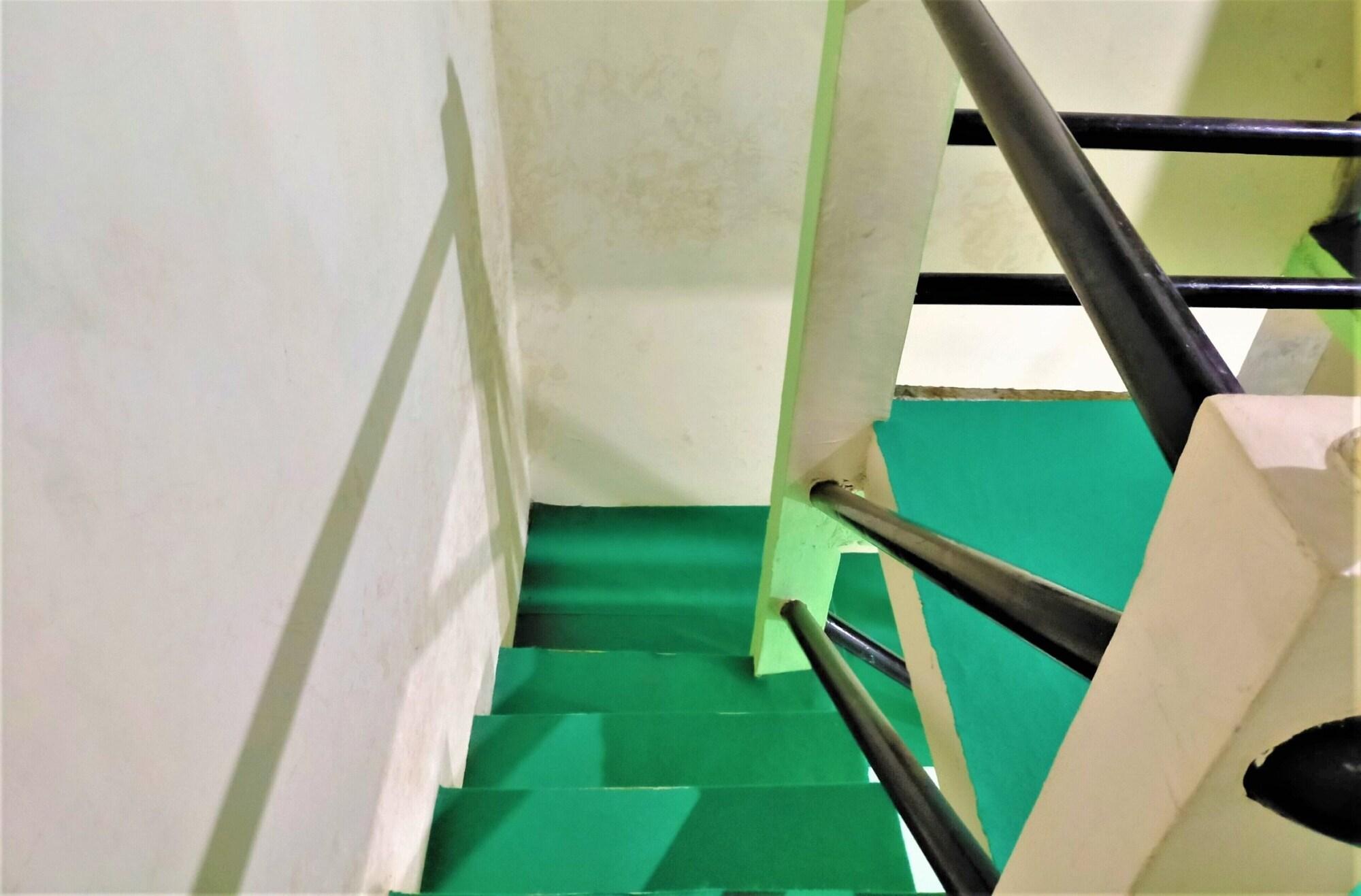 Gandrung City Hostel Бануванги Екстериор снимка