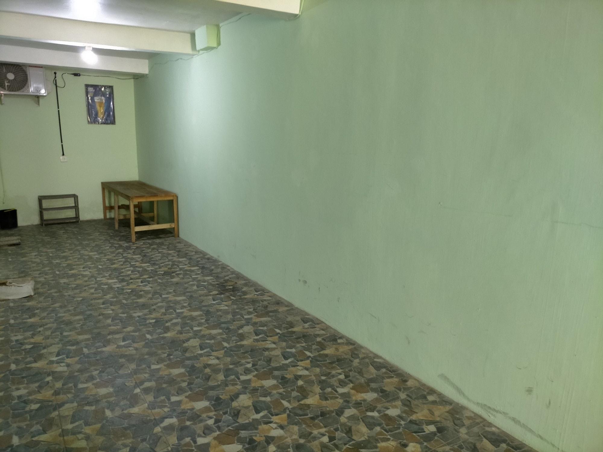 Gandrung City Hostel Бануванги Екстериор снимка